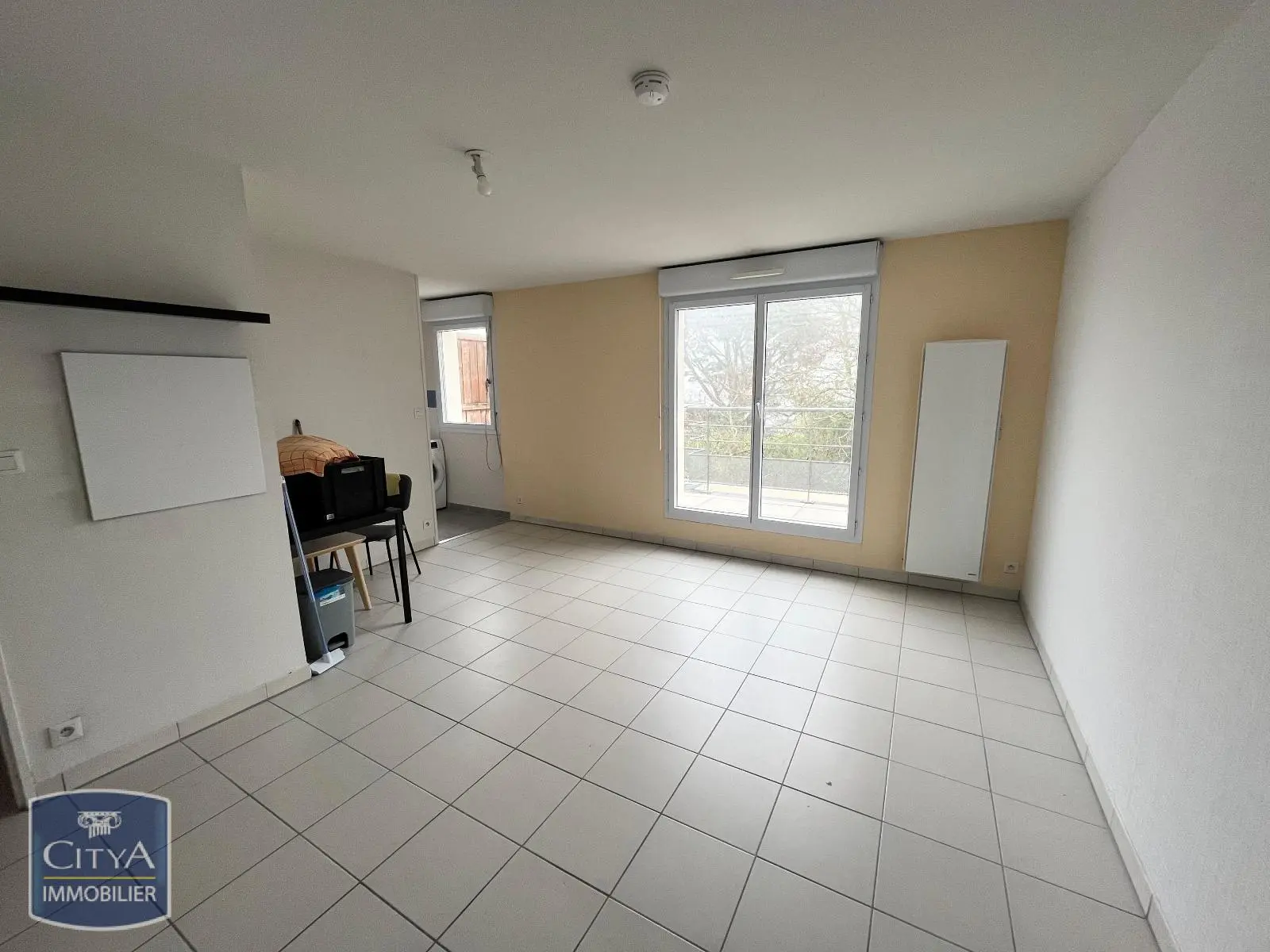 Photo 1 Appartement 1 pièce 28.45m²