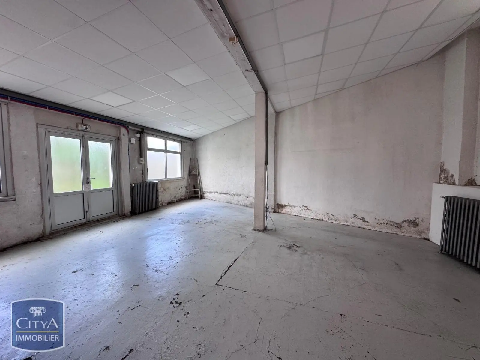 Photo 10 Local Commercial 120.88m²