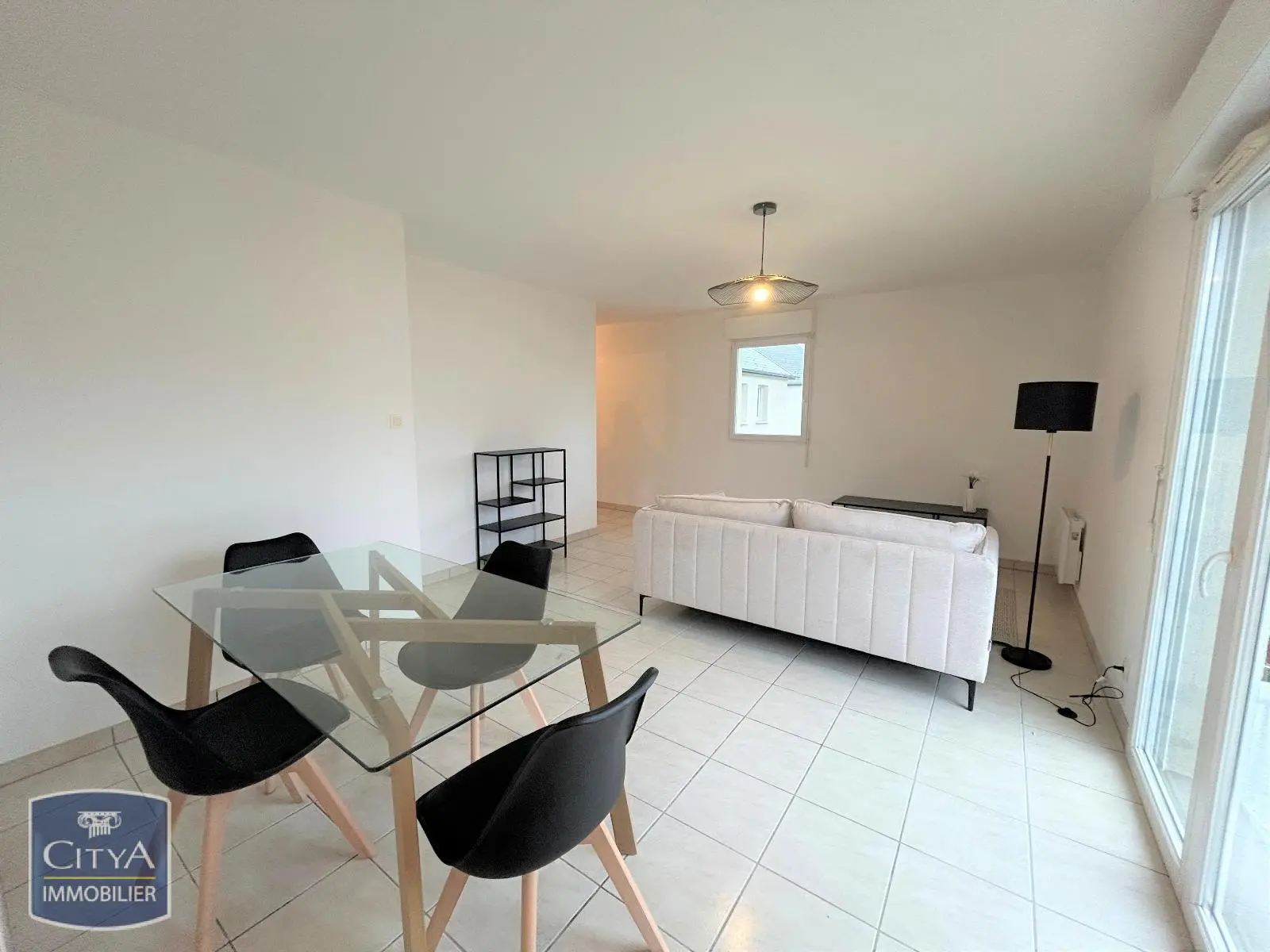 Photo 2 Appartement 2 pièces 47.71m²