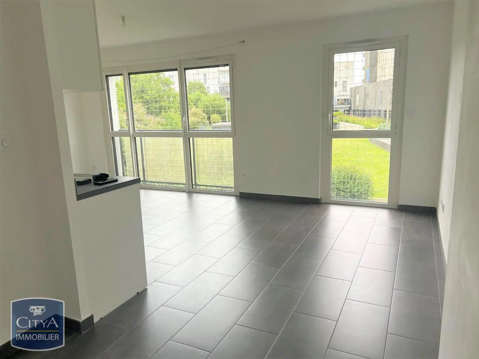 Photo 2 Appartement 1 pièce 34.79m²