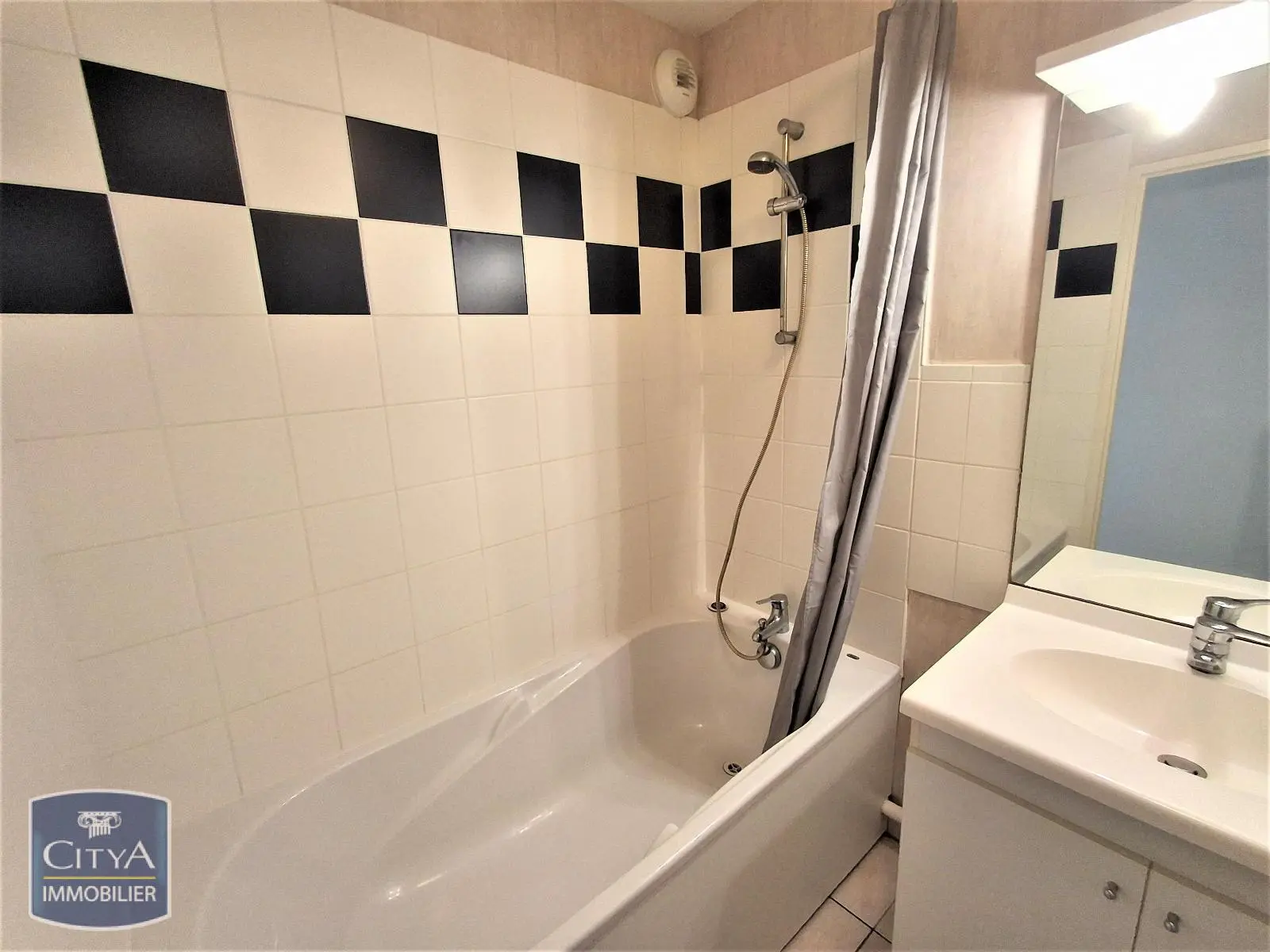 Photo 4 Appartement 2 pièces 47.68m²
