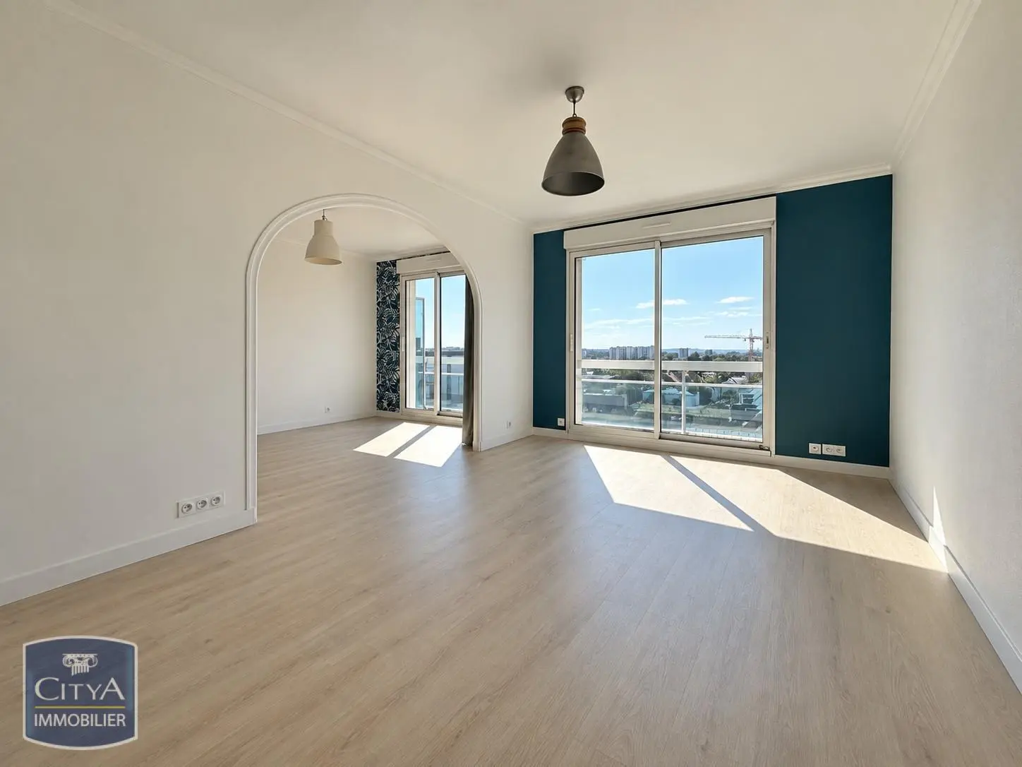 Photo 1 Appartement 2 pièces 65m²