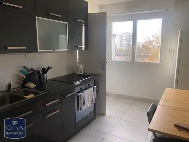 Photo 2 Appartement 2 pièces 52.24m²