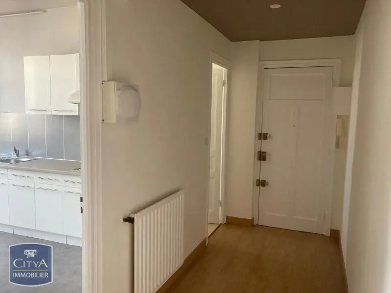 Photo 3 Appartement 2 pièces 59.67m²