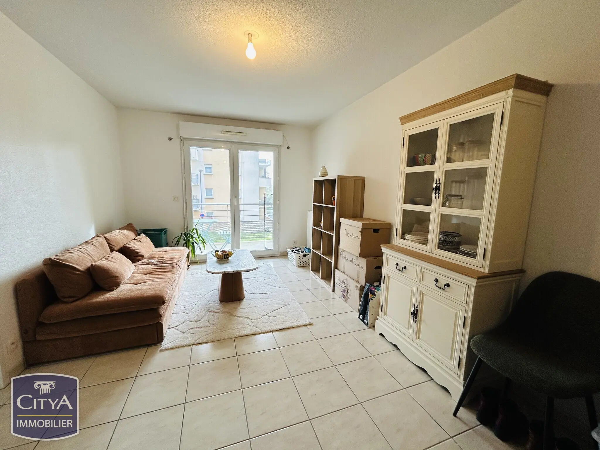 Photo 1 Appartement 1 pièce 37m²