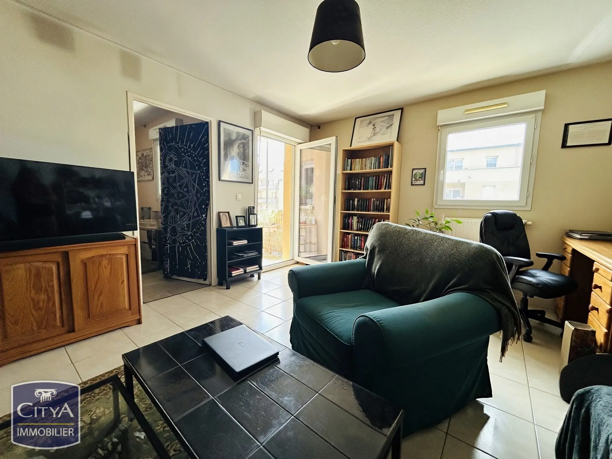 Photo 1 Appartement 1 pièce 40.02m²
