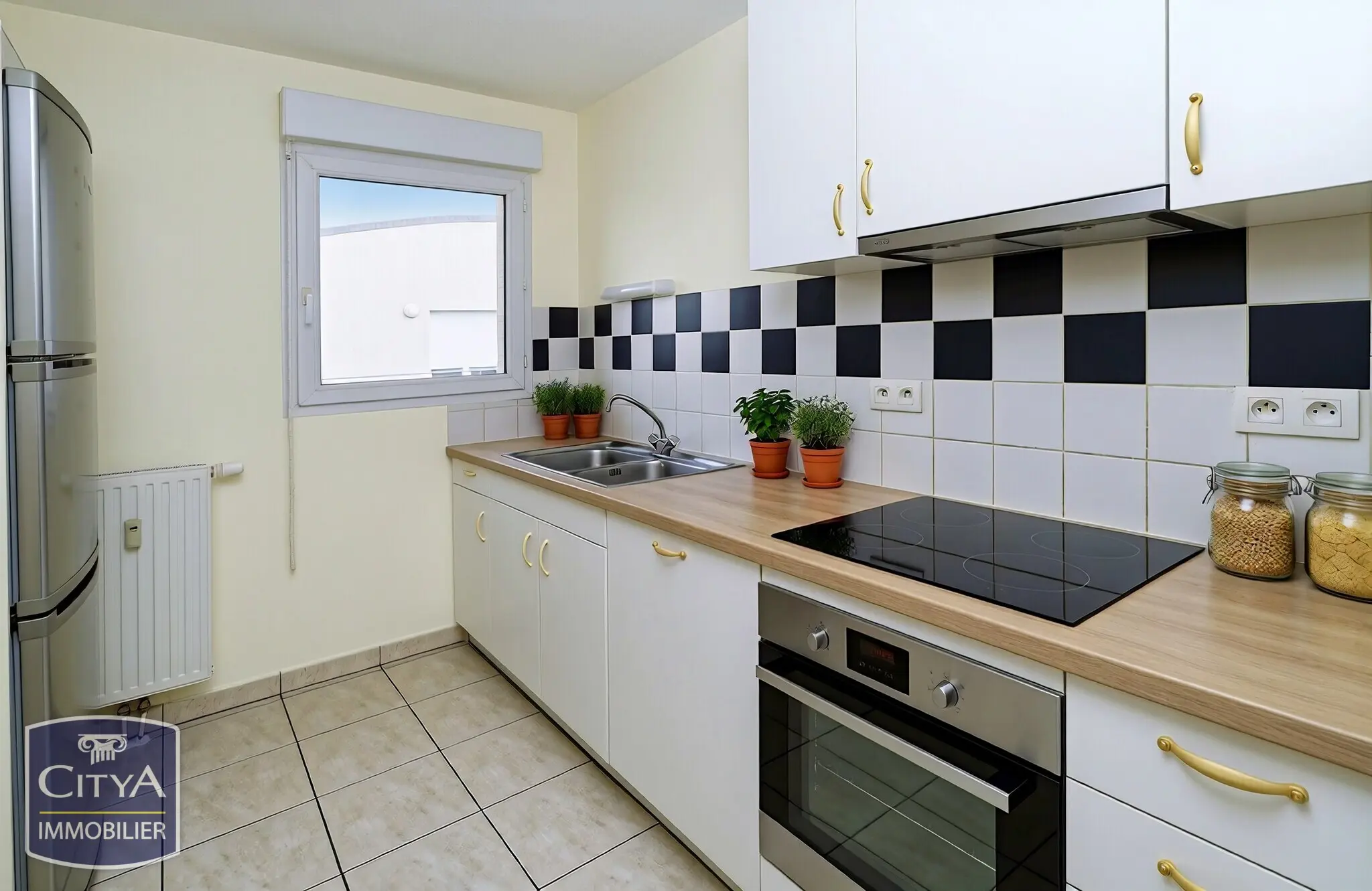 Photo 3 Appartement 4 pièces 81.68m²