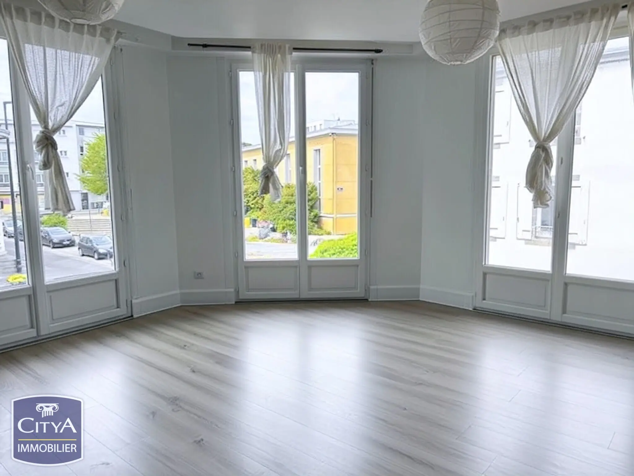 Photo 1 Appartement 2 pièces 43m²