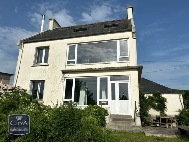Photo 3 Maison 10 pièces 211m²