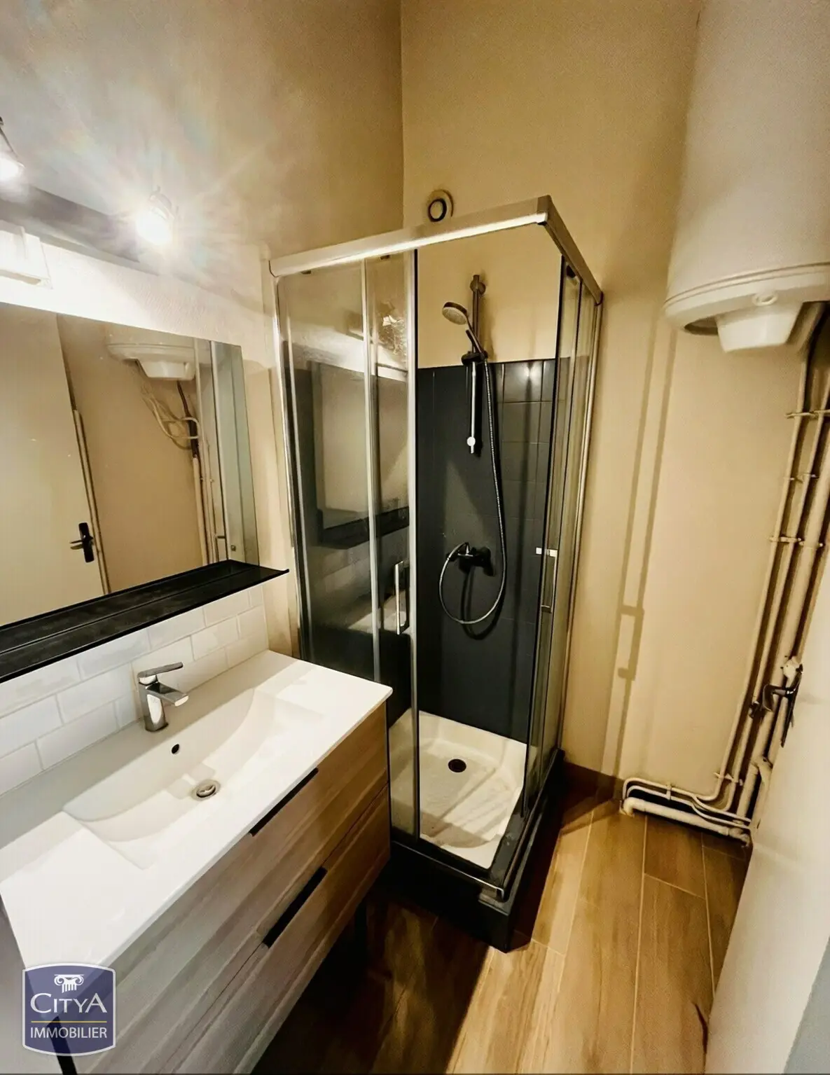Photo 1 Appartement 1 pièce 29m²