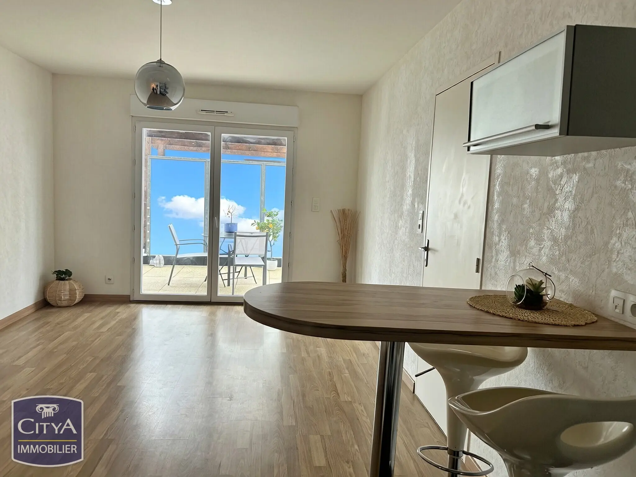 Photo 2 Appartement 2 pièces 44m²