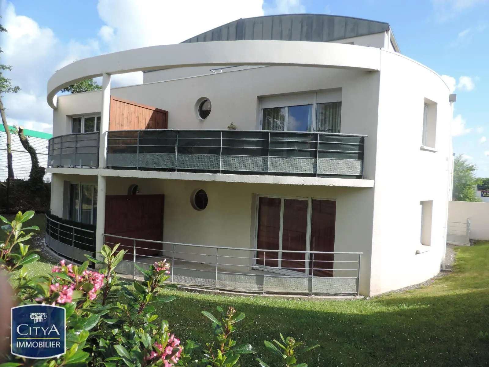 Photo 1 Appartement 2 pièces 47.96m²