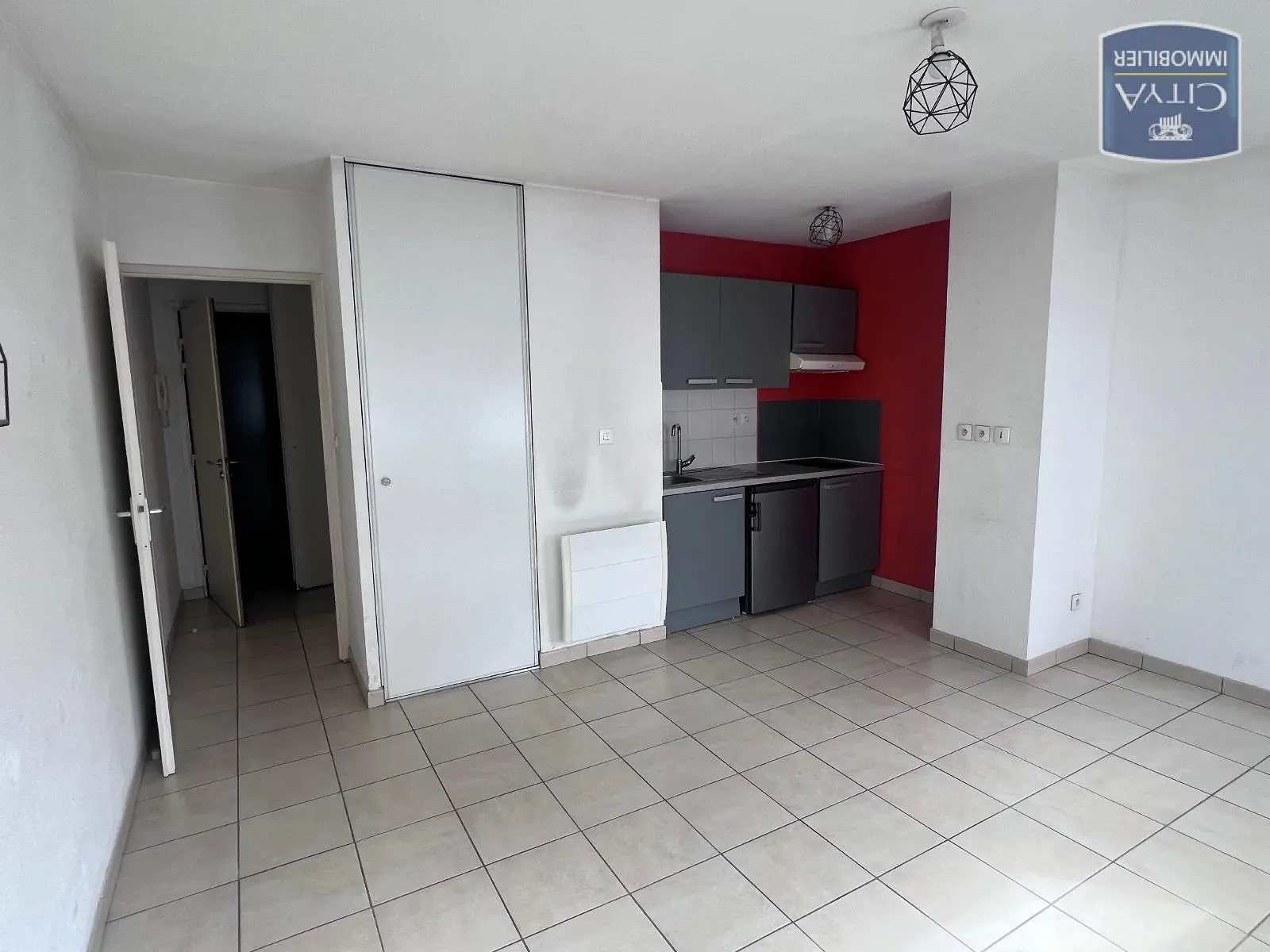 Photo 1 Appartement 1 pièce 26.21m²