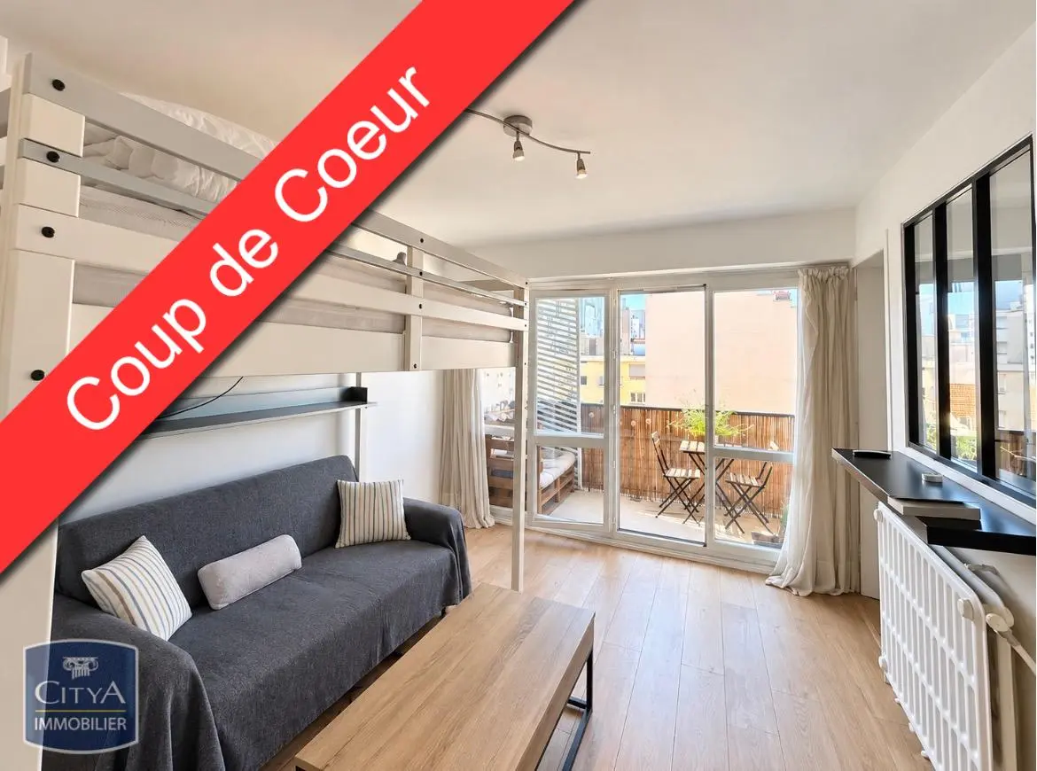 Photo 1 Appartement 1 pièce 20m²