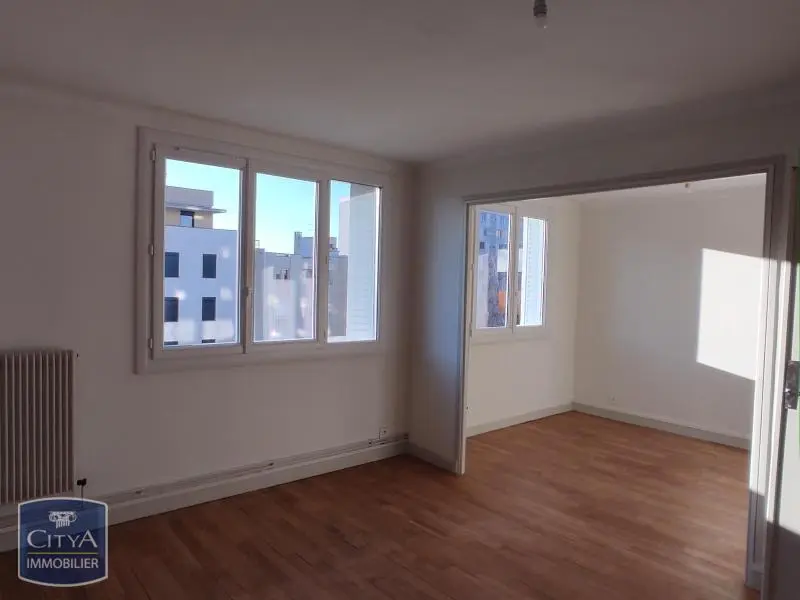 Photo 1 Appartement 4 pièces 65.59m²