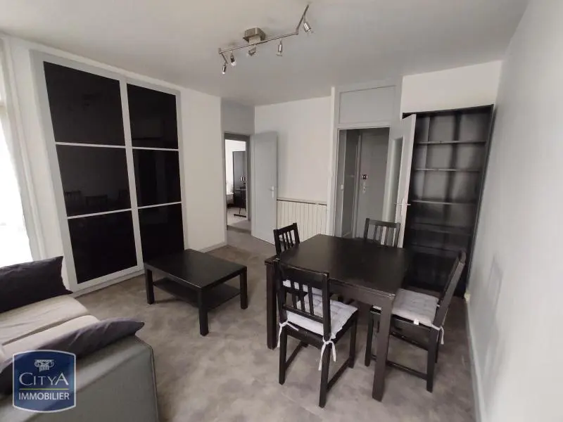 Photo 1 Appartement 3 pièces 55m²