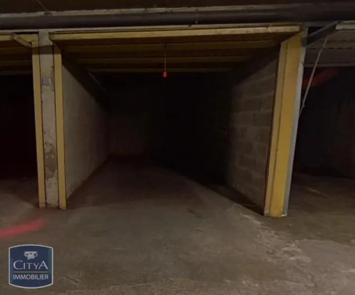 Photo 2 Parking 12m²