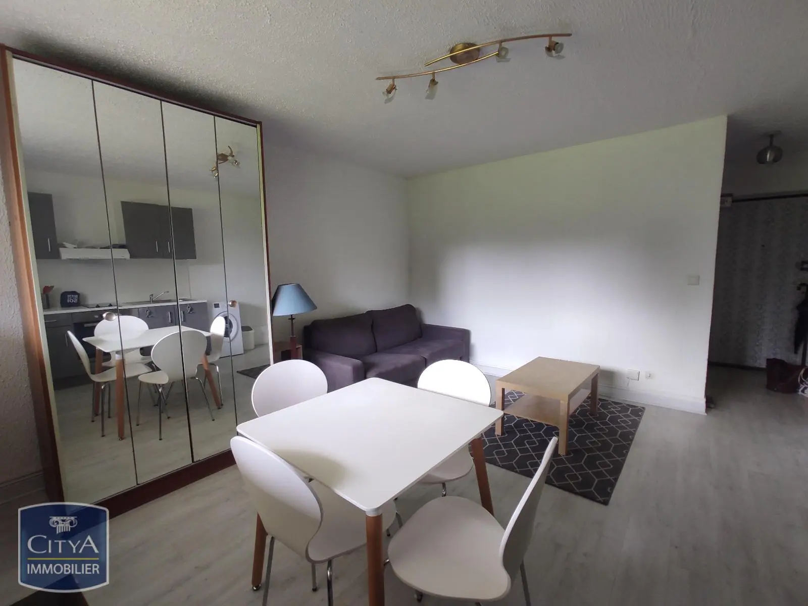 Photo 6 Appartement 1 pièce 23.53m²