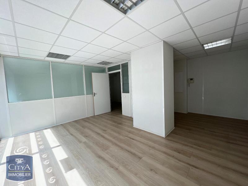 Photo Local Commercial 42.61m²