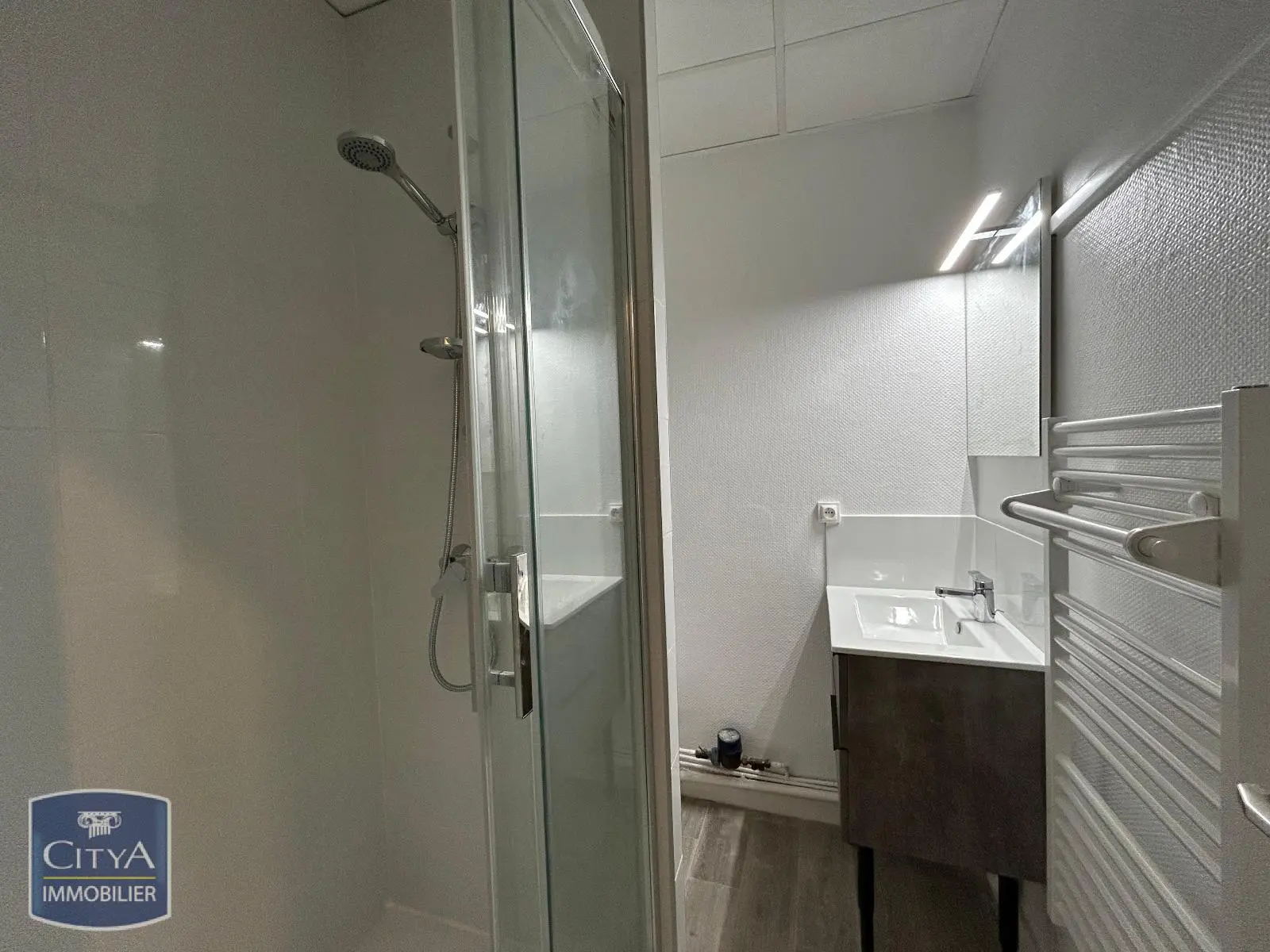 Photo 3 Appartement 1 pièce 31.24m²