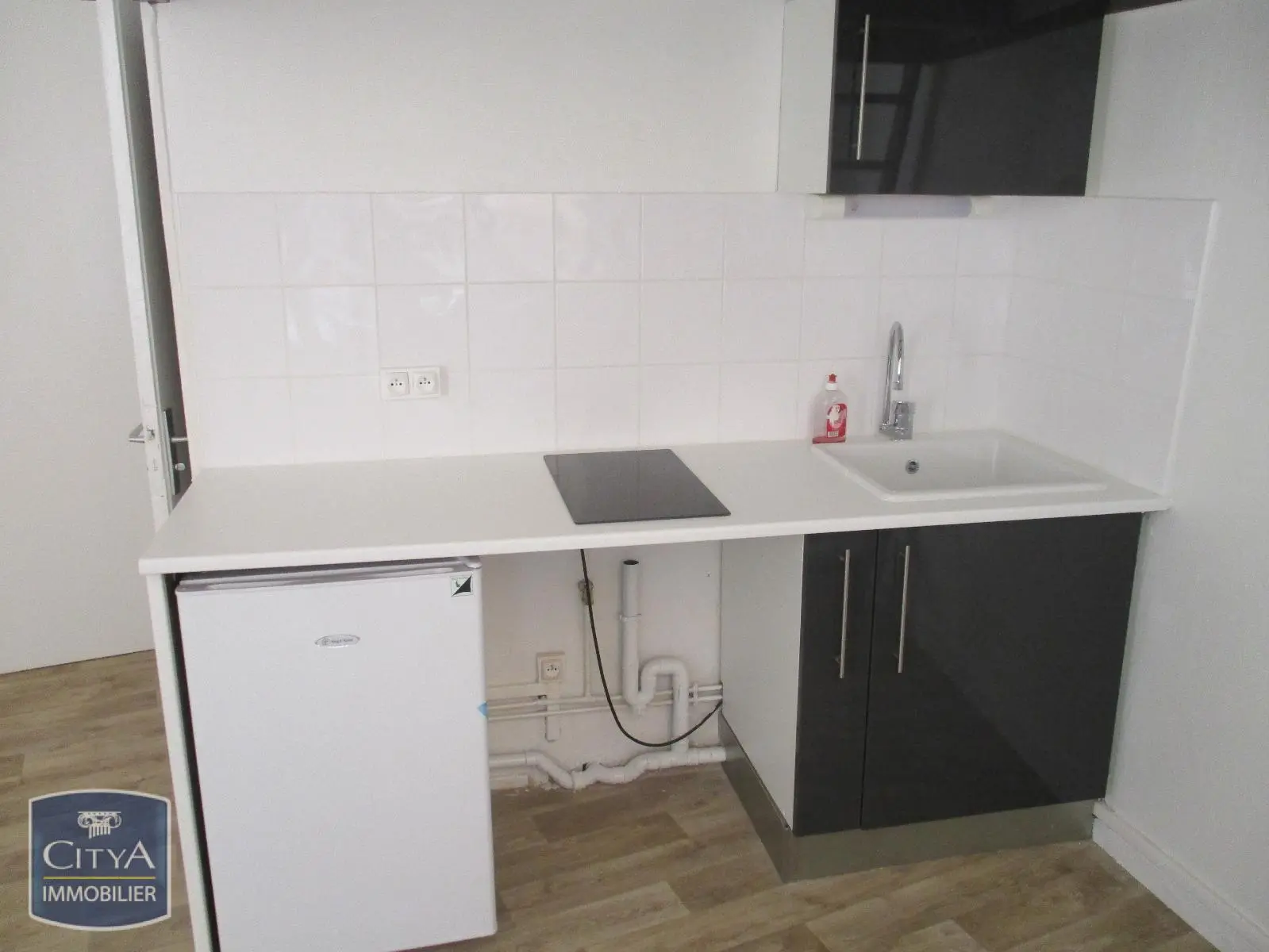 Photo 3 Appartement 1 pièce 18.84m²