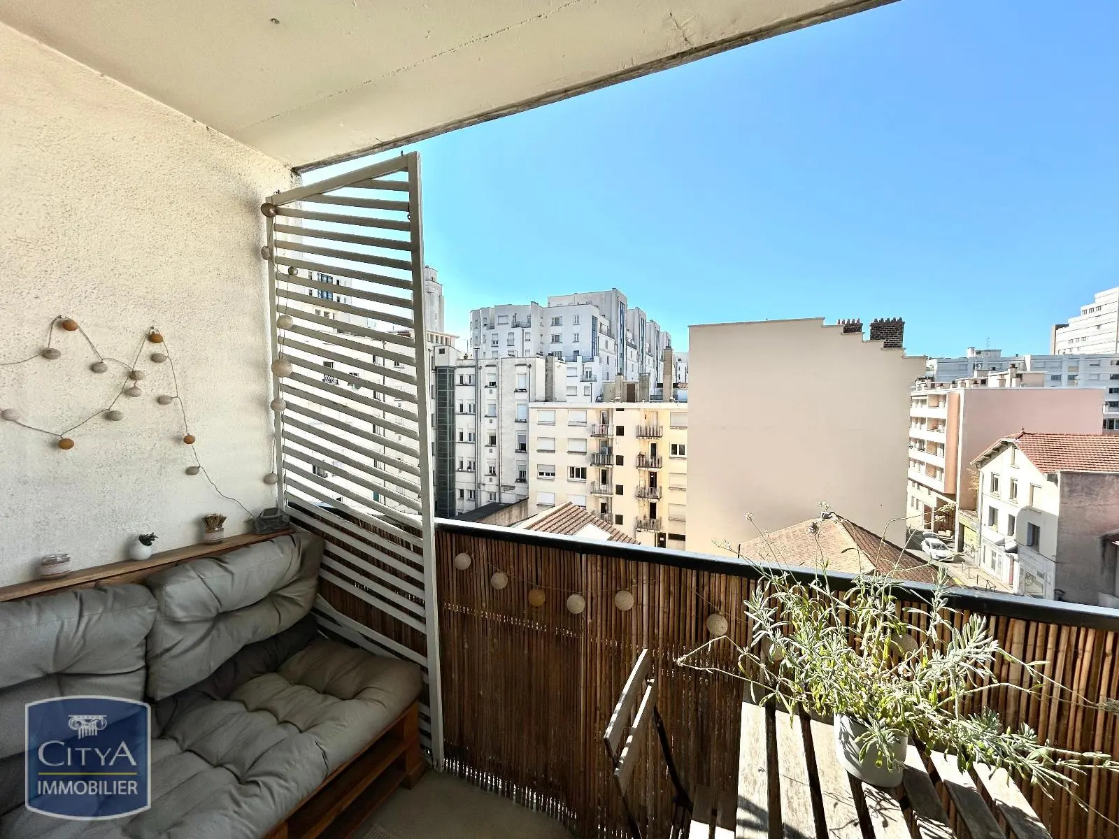 Photo 2 Appartement 1 pièce 20m²