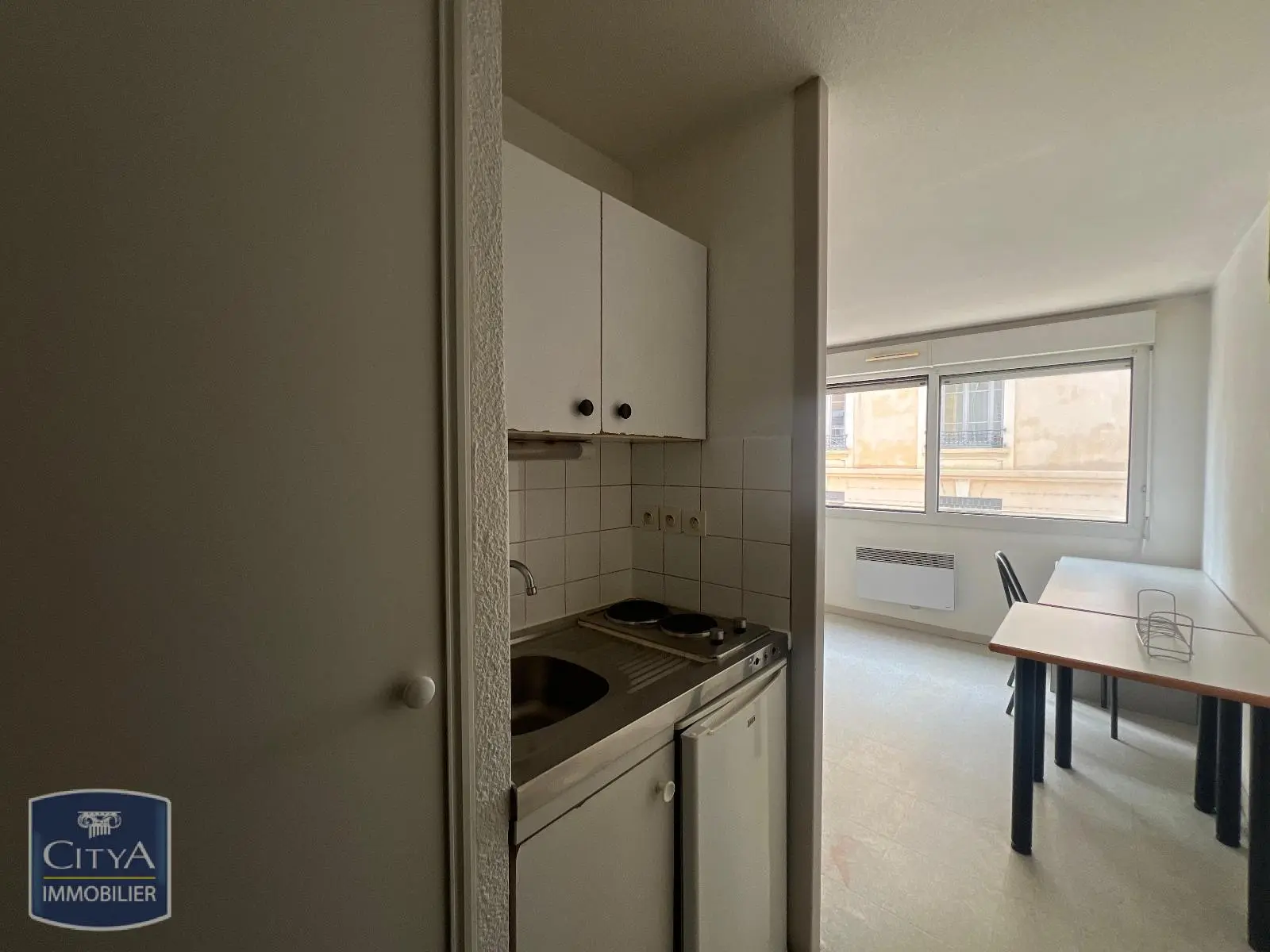 Photo 2 Appartement 1 pièce 19.48m²
