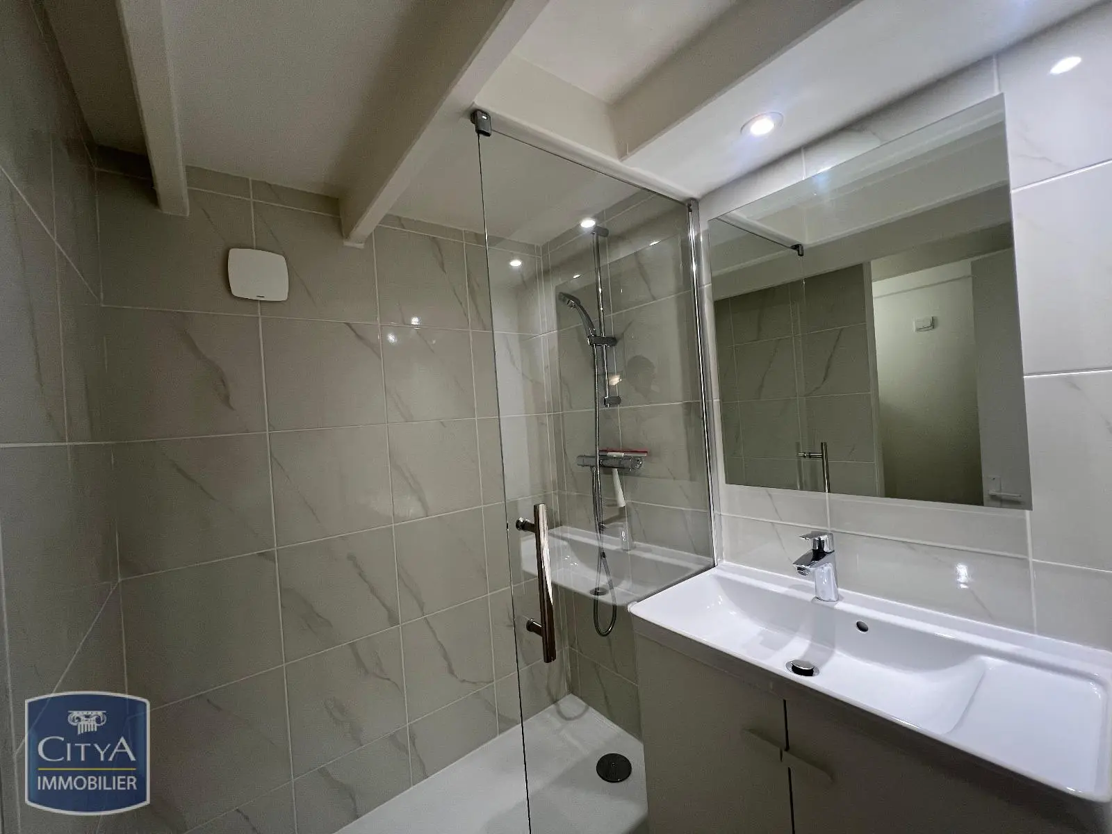 Photo 4 Appartement 1 pièce 19.41m²