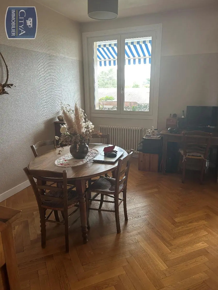 Photo 2 Appartement 4 pièces 100m²