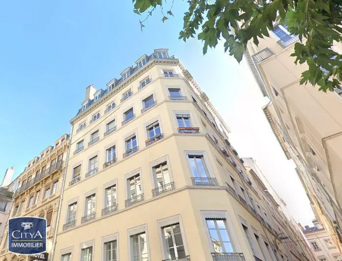 Photo 1 Appartement 3 pièces 84m²
