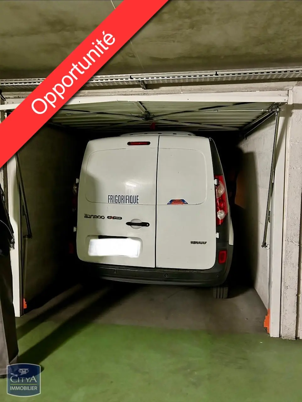 Photo 4 Parking 12m²
