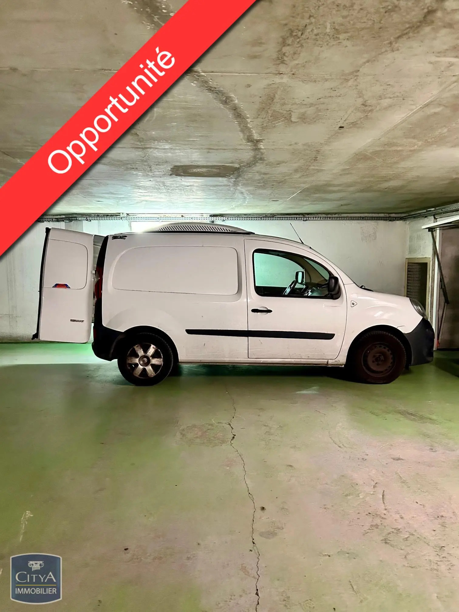 Photo 8 Parking 12m²