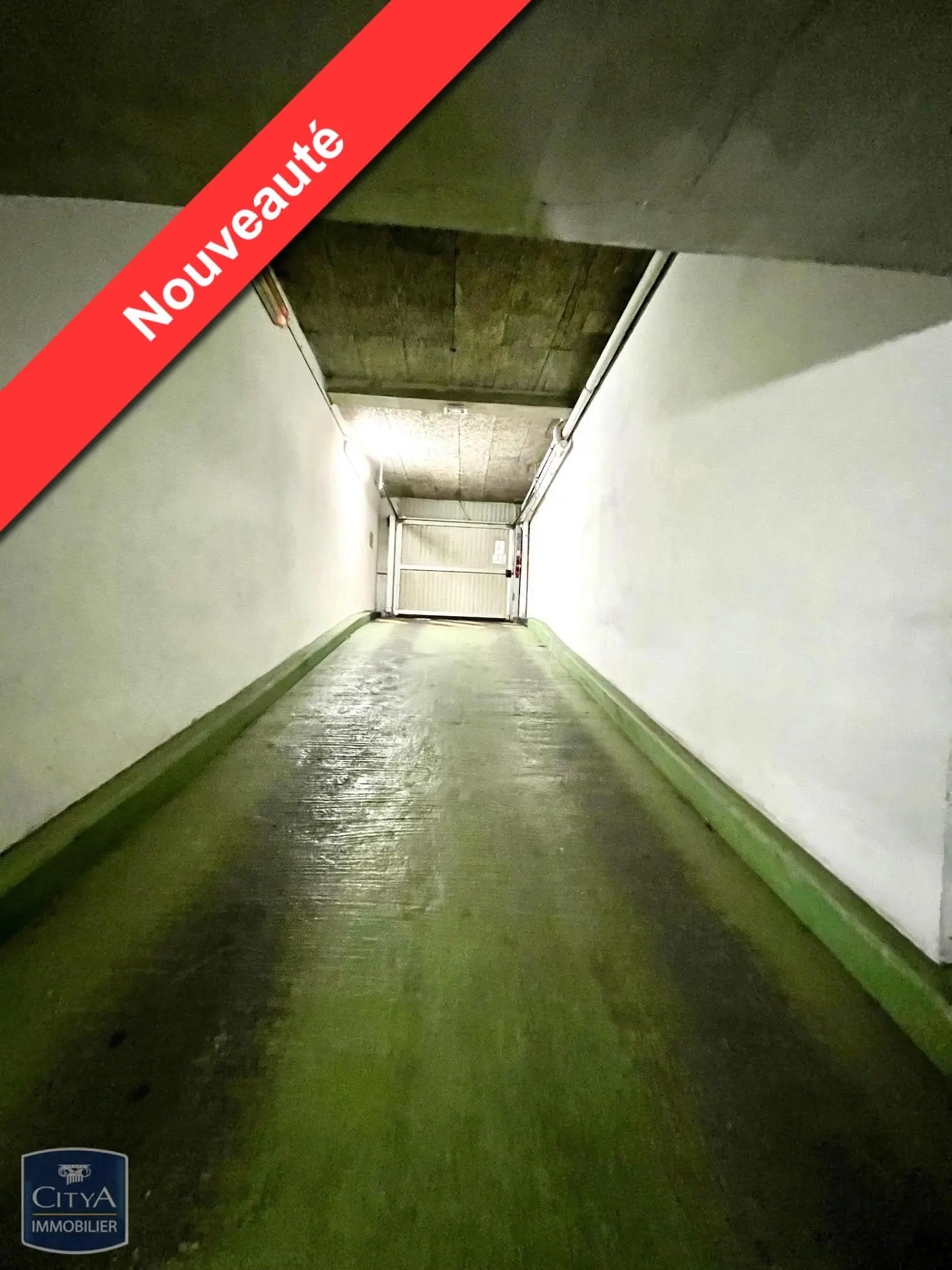 Photo 5 Parking 12m²