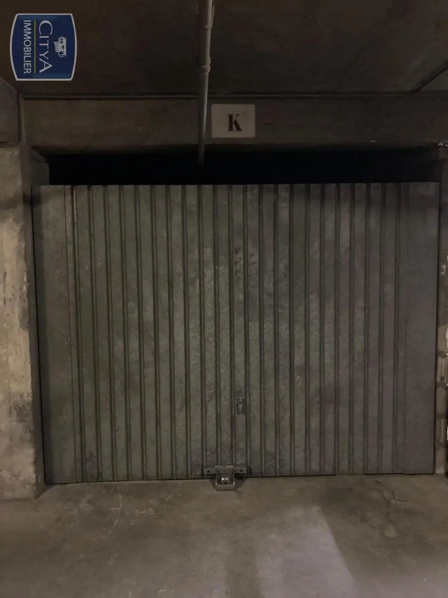 Photo 2 Parking 12m²