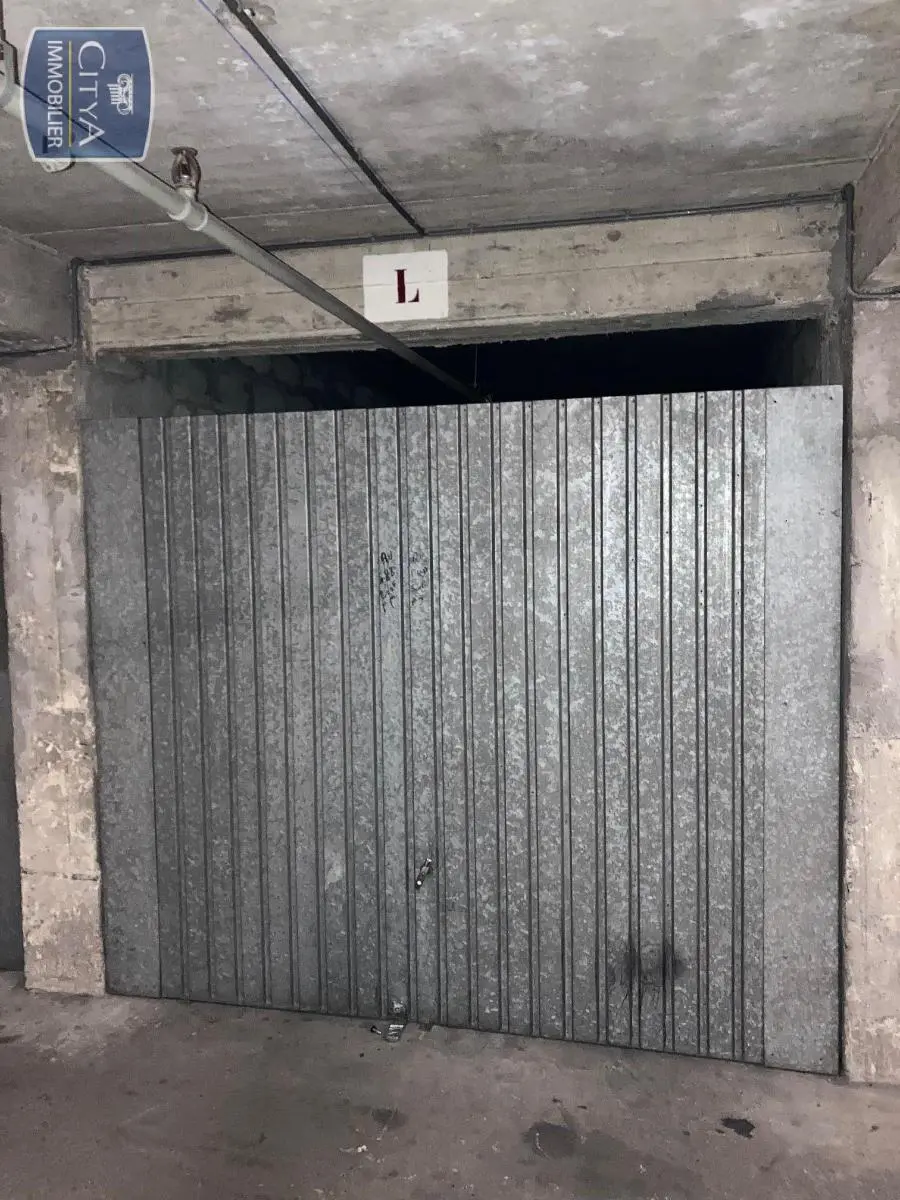 Photo 3 Parking 12m²