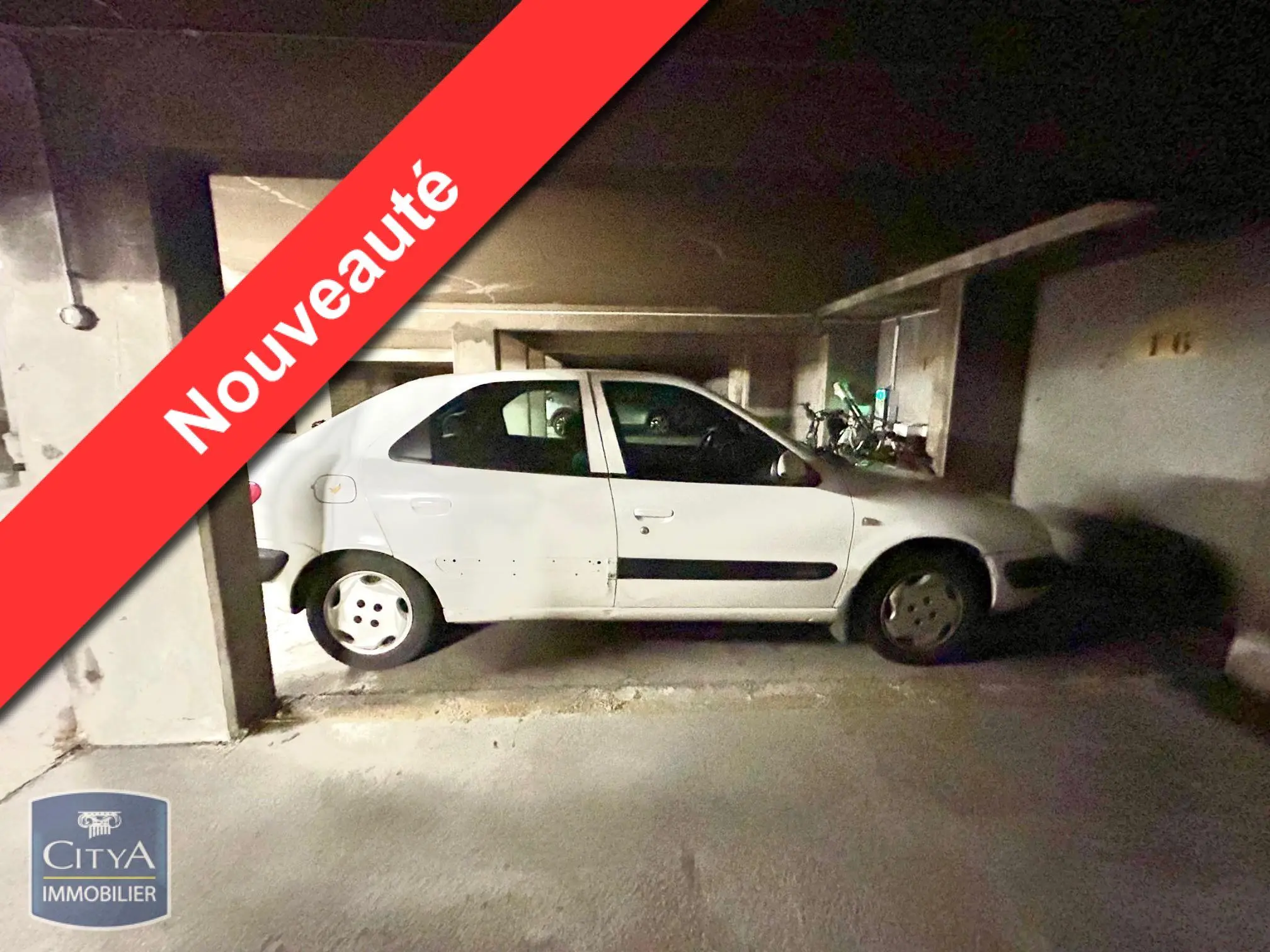 Photo 2 Parking 12.45m²