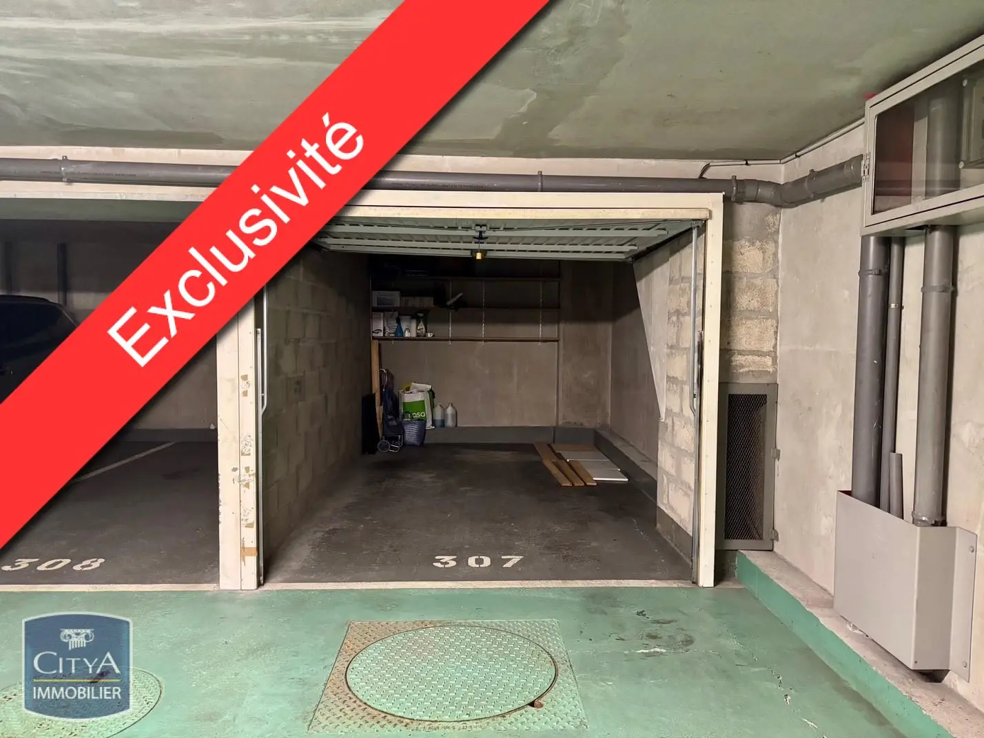 Photo 1 Parking 12m²