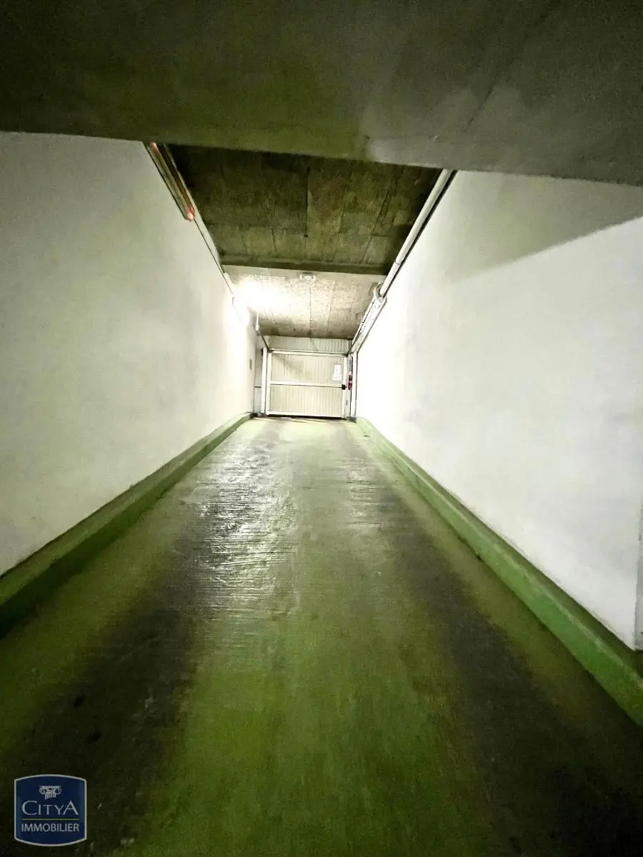 Photo 7 Parking 14.5m²