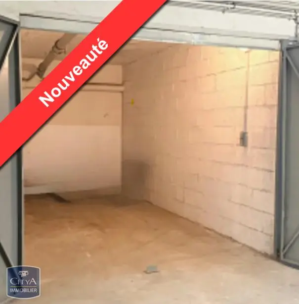 Photo 1 Parking 13m²