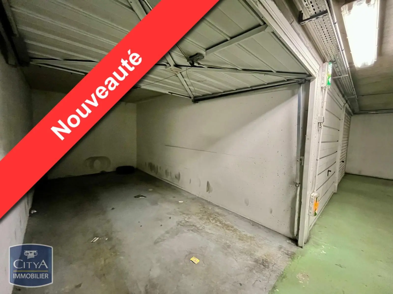 Photo 11 Parking 12m²