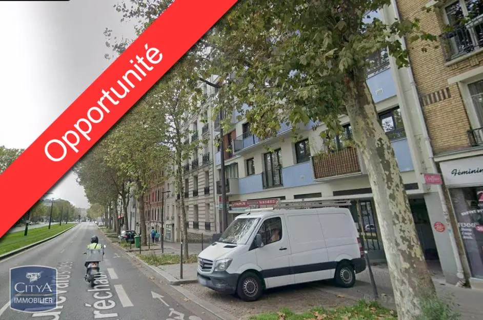 Photo 2 Parking 12m²