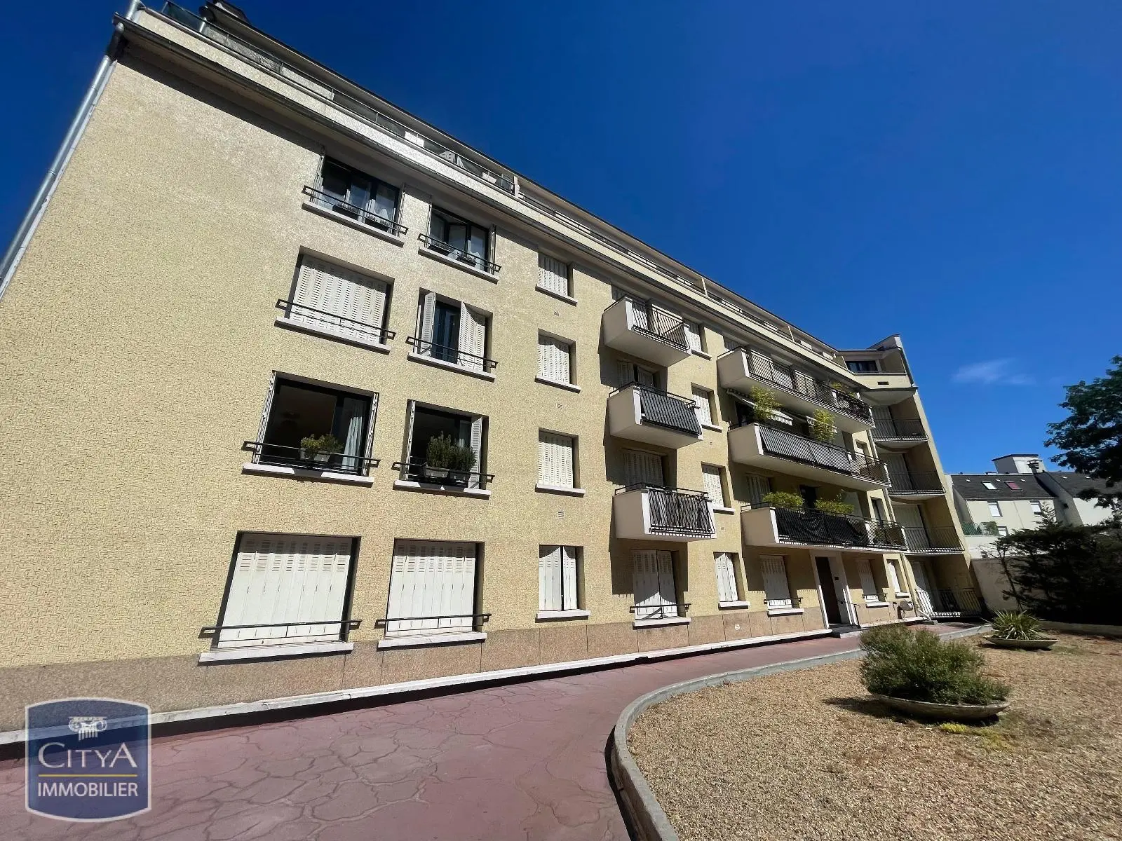 Photo 1 Appartement 4 pièces 91.59m²