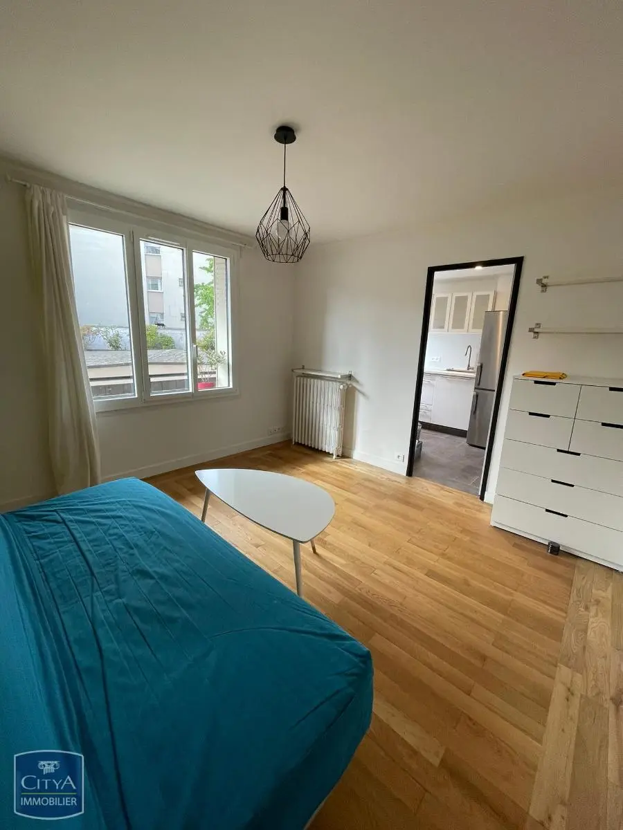 Photo 1 Appartement 1 pièce 24.66m²