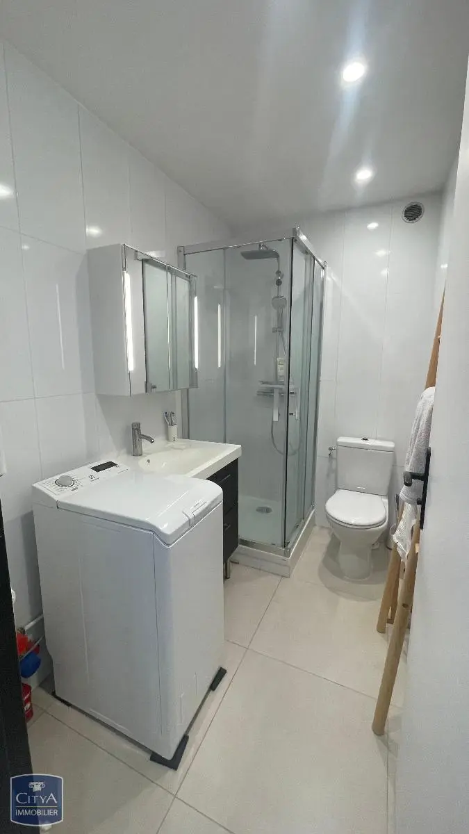 Photo 3 Appartement 1 pièce 24.66m²