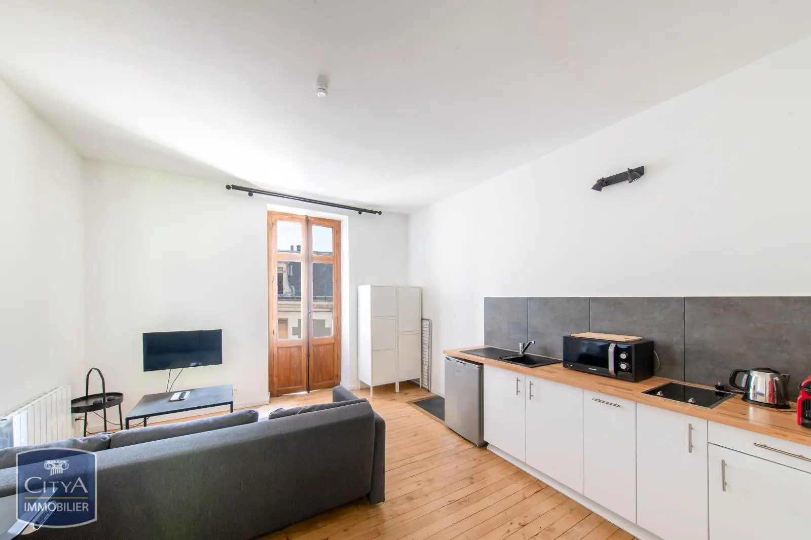 Photo 4 Immeuble 212.57m²