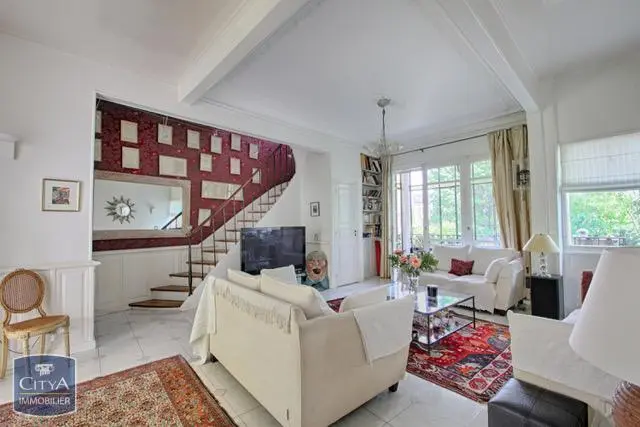 Photo 4 Maison 205m²