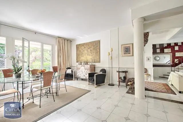 Photo 6 Maison 205m²