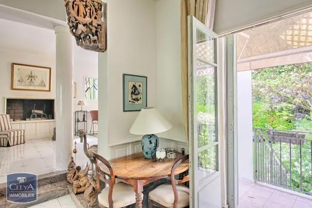 Photo 8 Maison 205m²