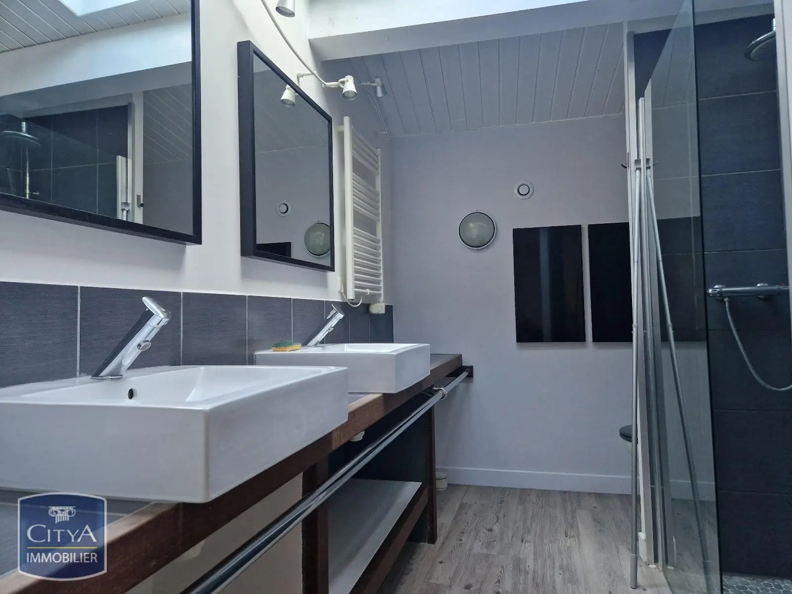 Photo 4 Maison 5 pièces 207m²