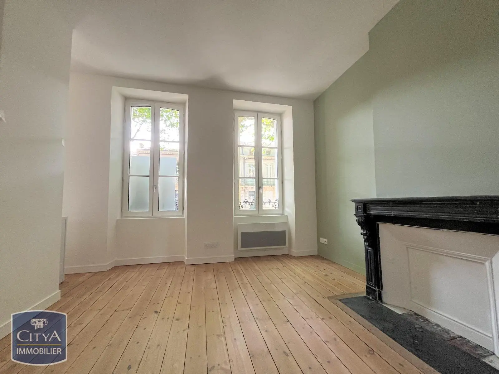 Photo 2 Appartement 1 pièce 31.9m²